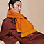View: Worn, Nid d'Abeille scarf