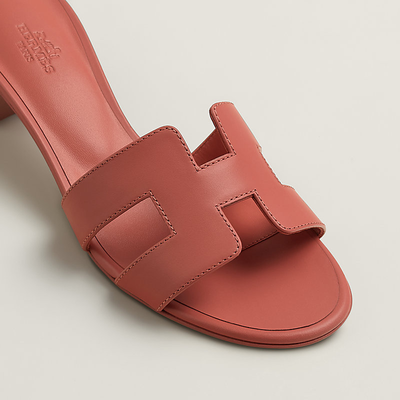 Oasis sandal