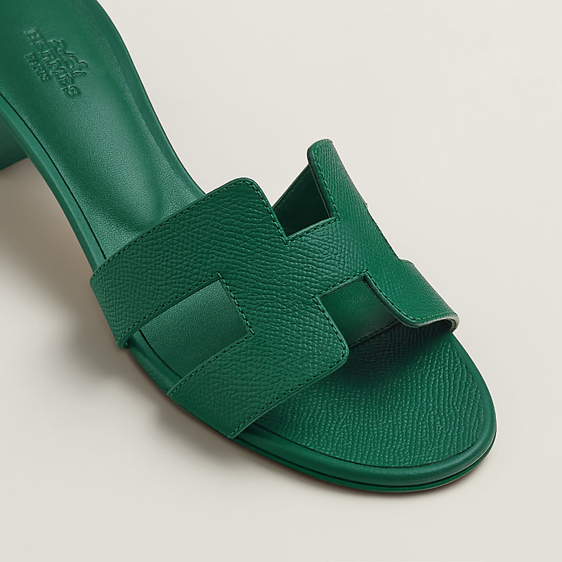 Oasis sandal