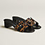 View: front, Oasis sandal