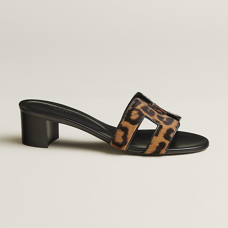 Oasis sandal