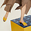 View: Worn, Oasis sandal