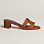 View: side, Oasis sandal