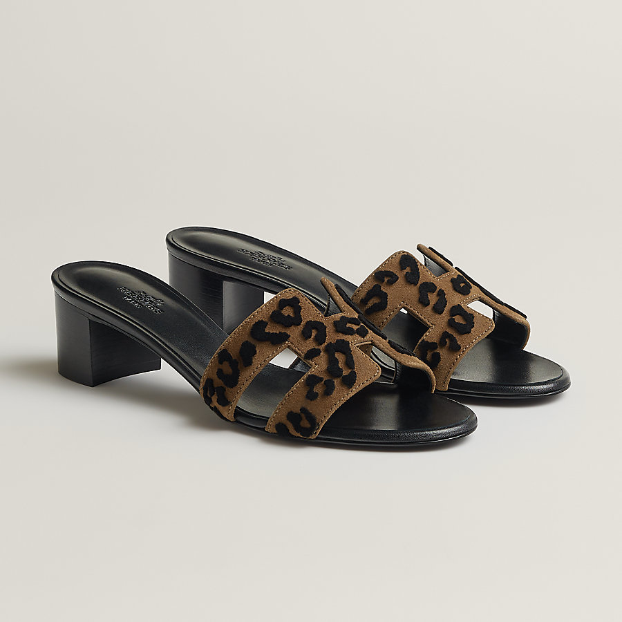 Oasis sandal