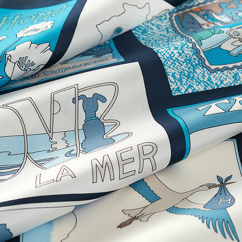 On Est Bien Ici&nbsp;! scarf 90