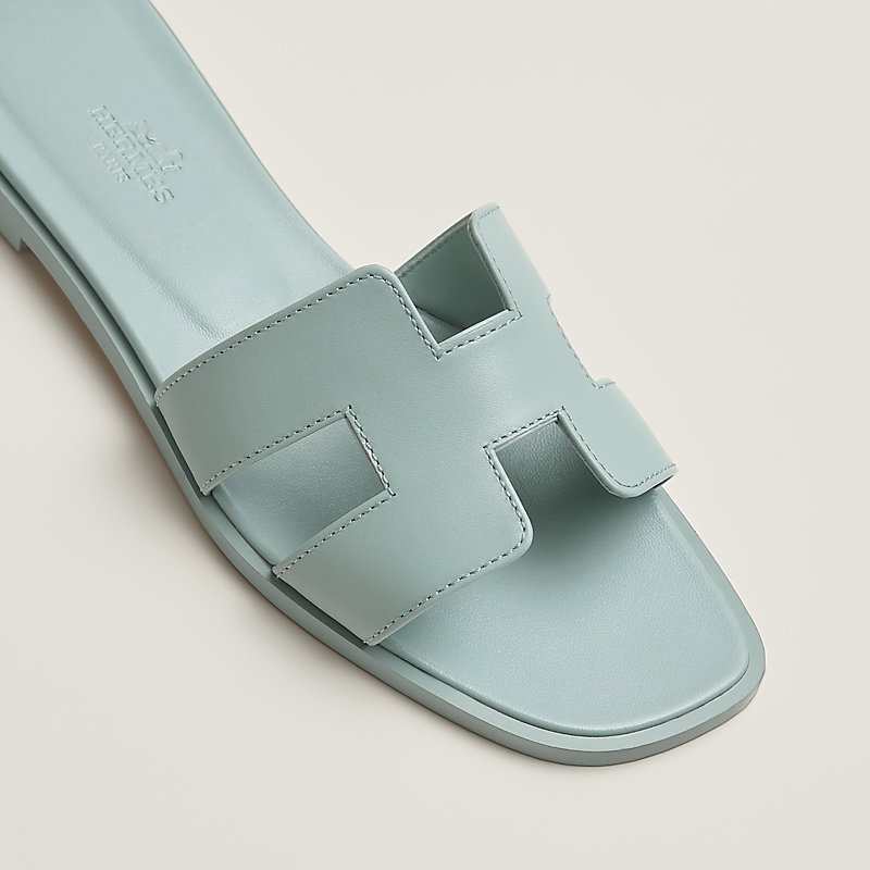 Oran sandal