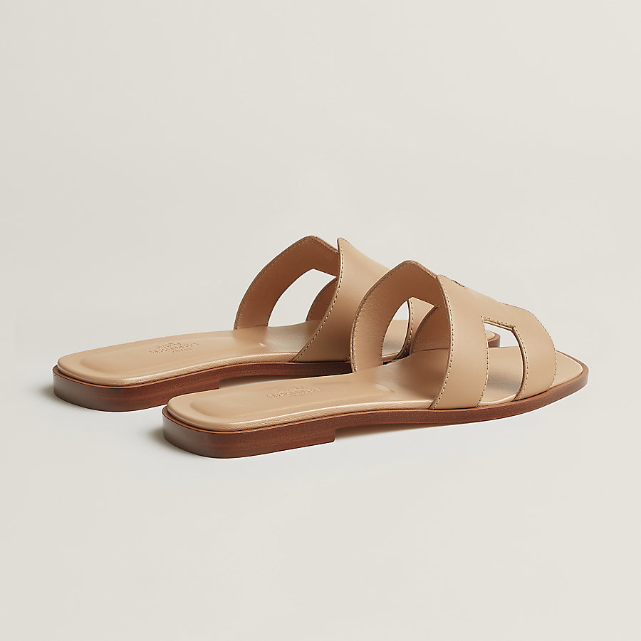 Oran sandal