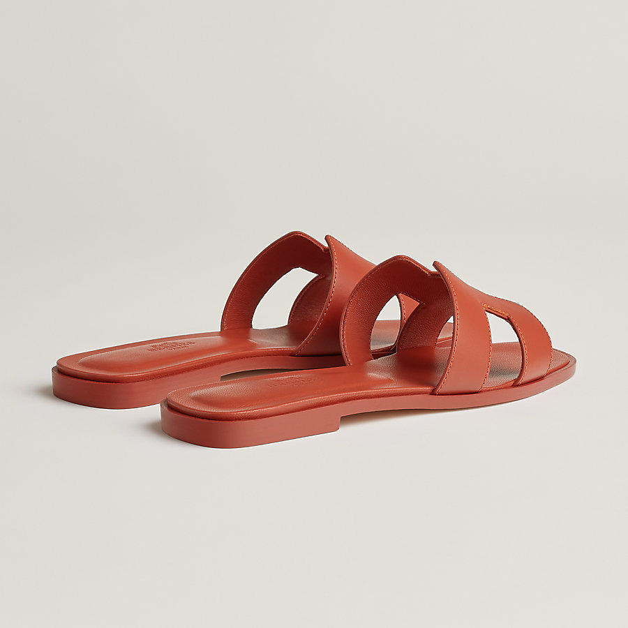 Oran sandal