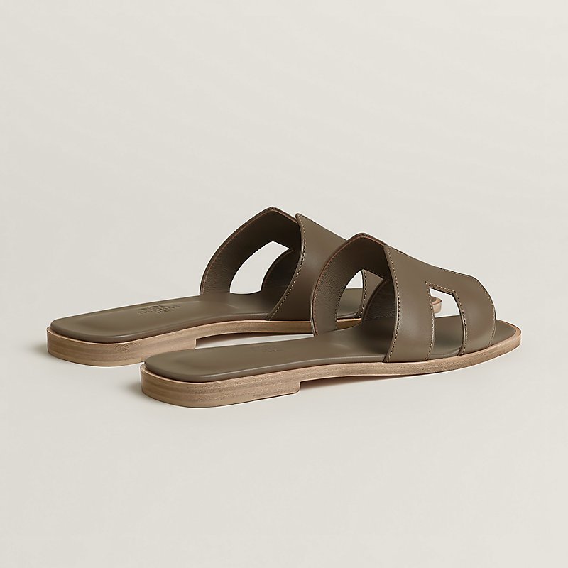 Oran sandal