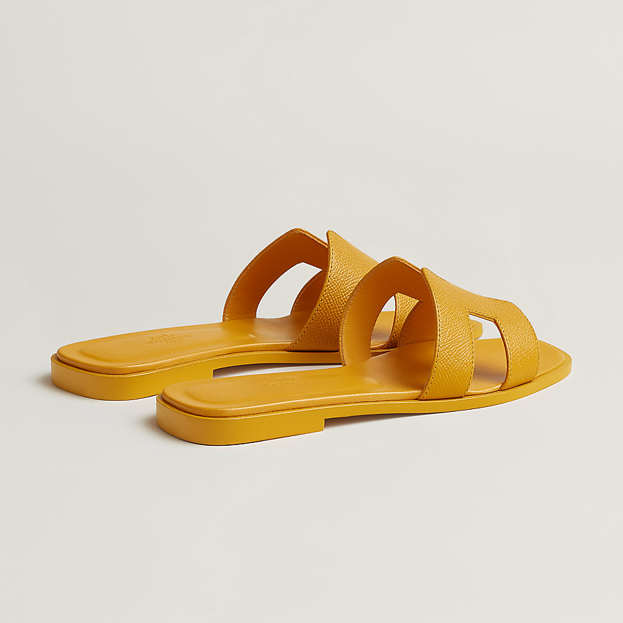 Oran sandal