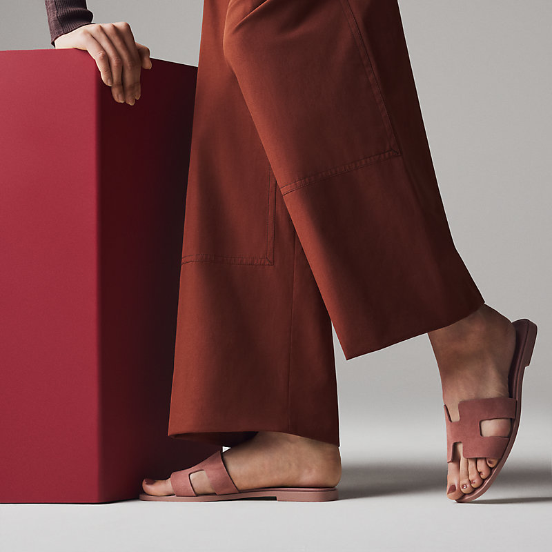 Oran sandal