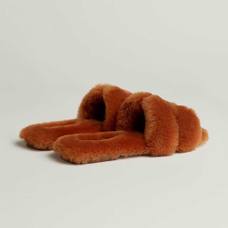 Oran sandal