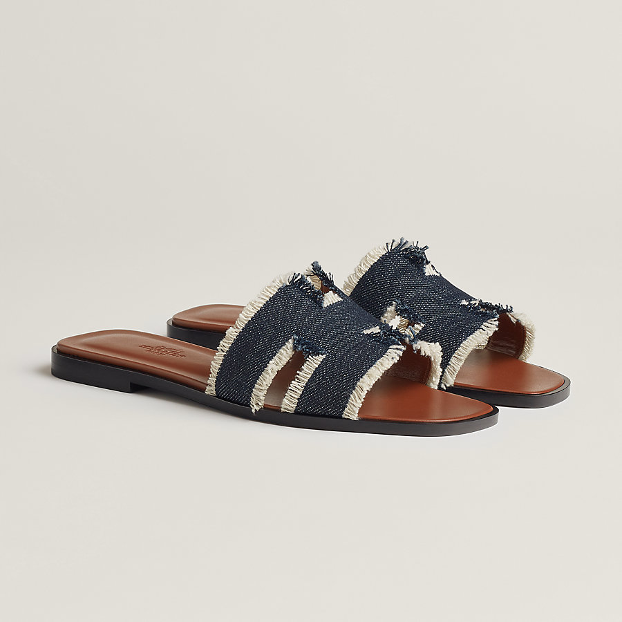 Oran sandal