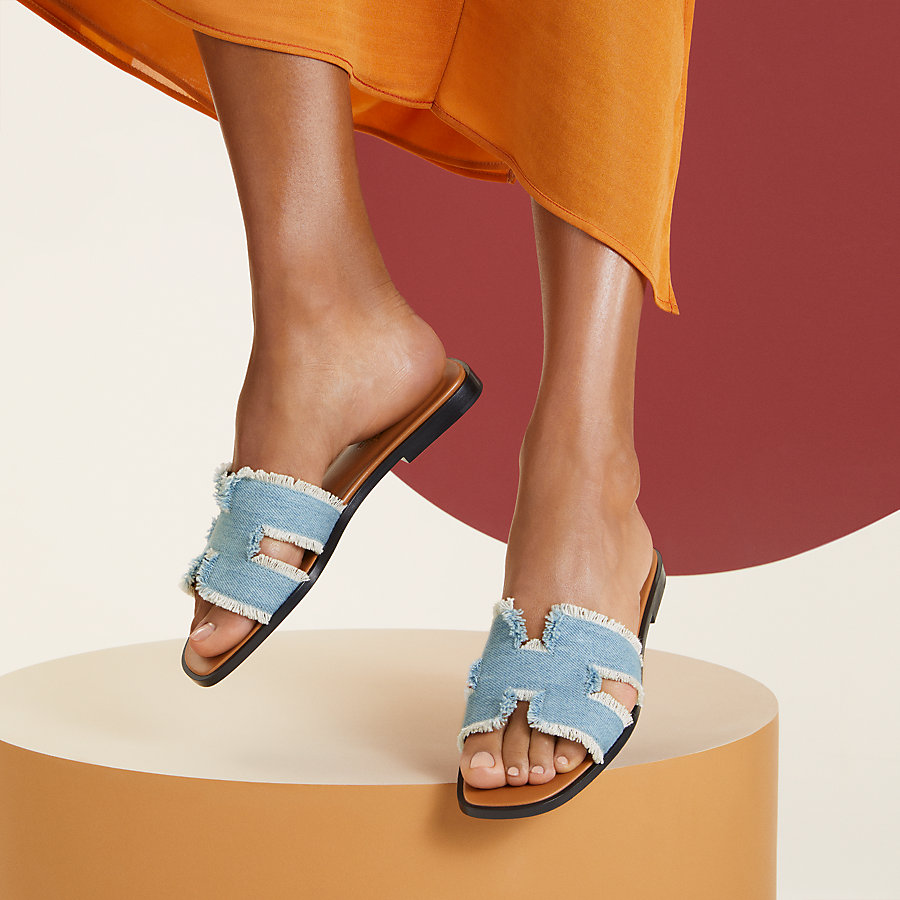 Oran sandal