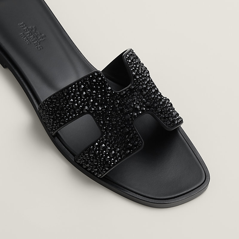 Oran sandal