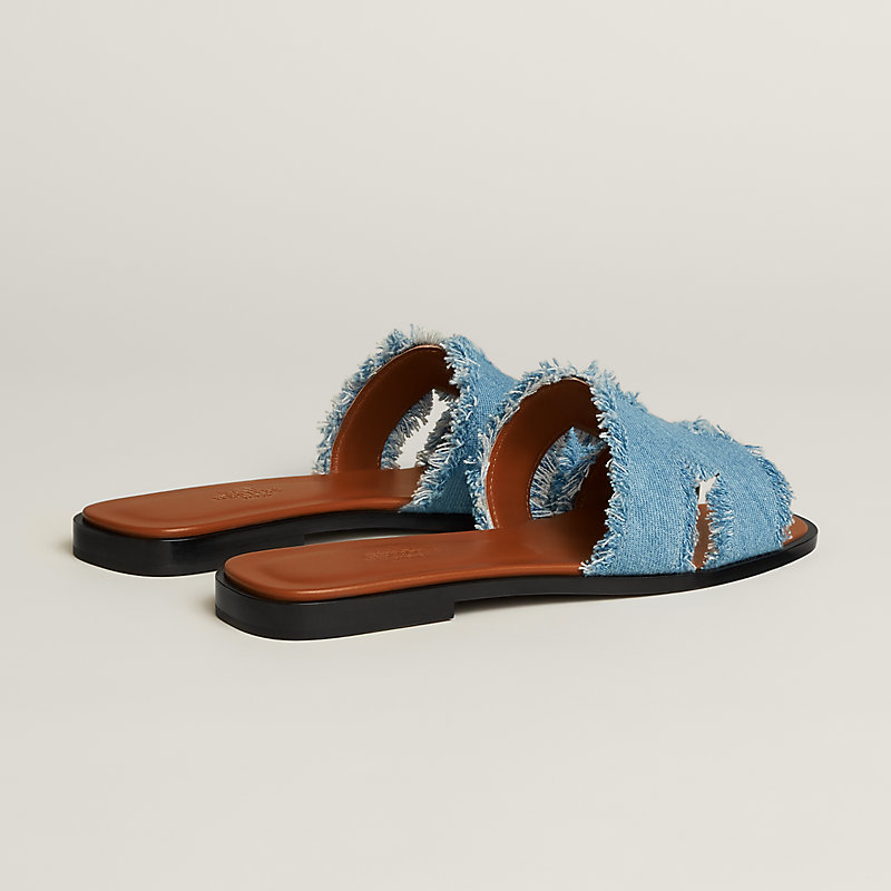 Oran sandal