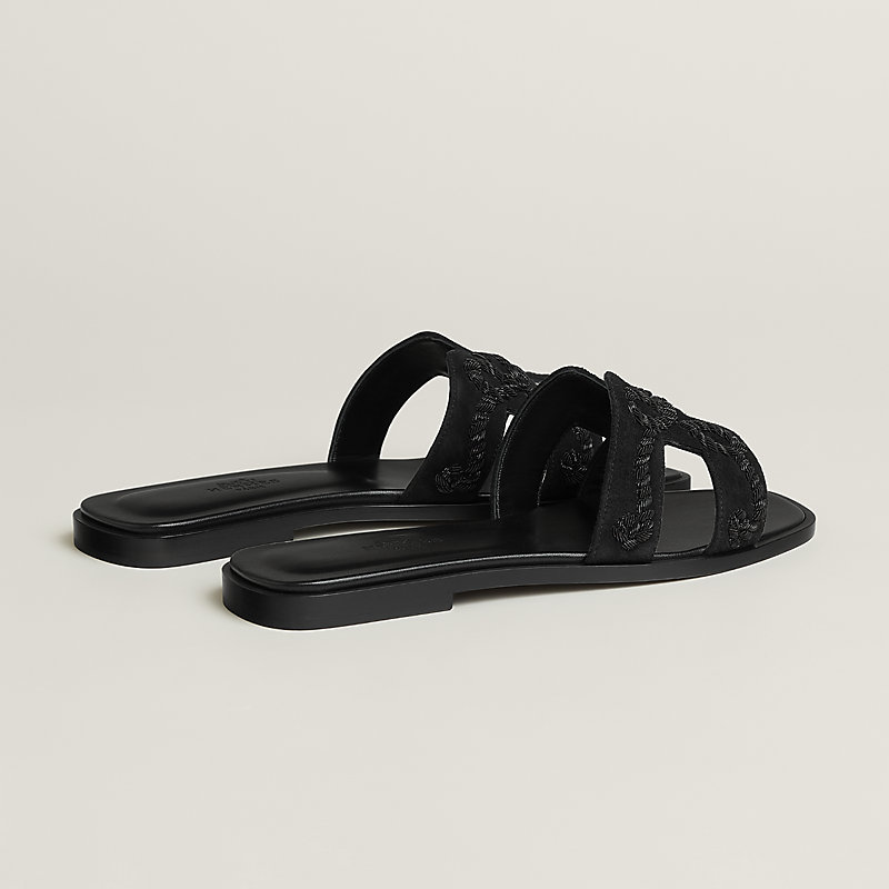 Oran sandal