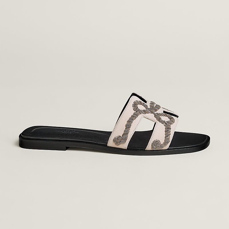 Oran sandal