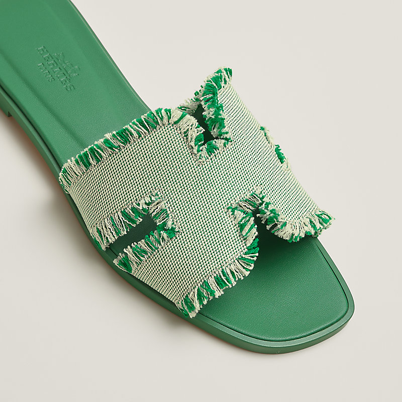 Oran sandal