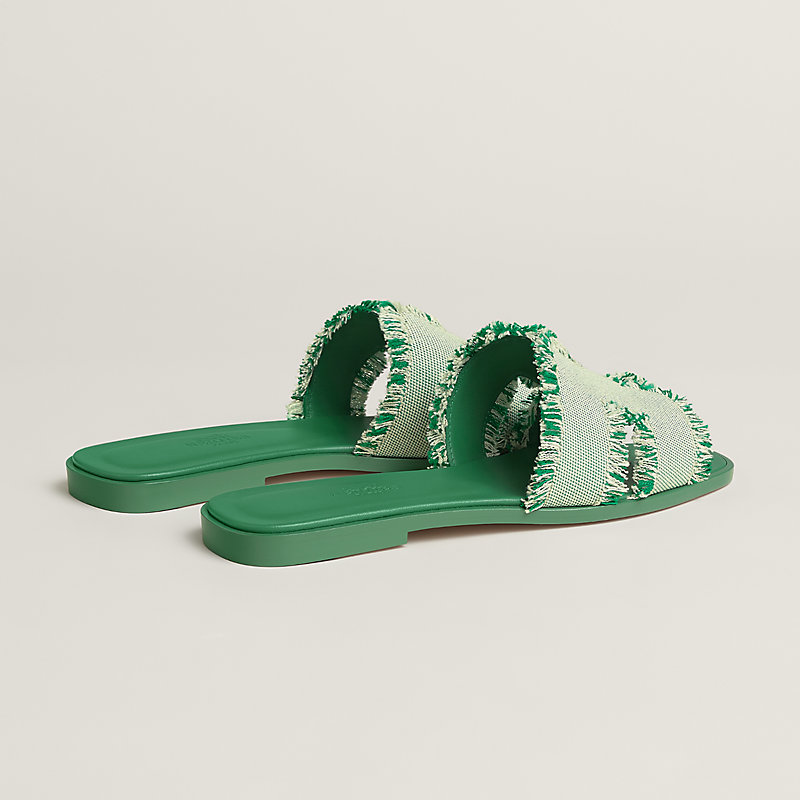 Oran sandal