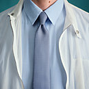 View: Worn, Pinces H tie