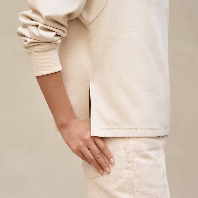 Polo shirt ith raglan sleeves