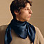 View: Worn, Poste et Cavalerie scarf 80