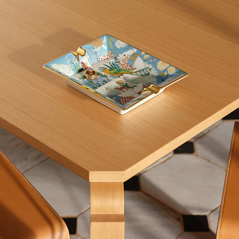 Precious Paradise ashtray