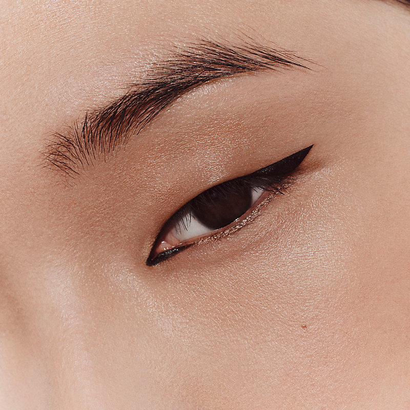 Precision eyeliner, Encre Noire