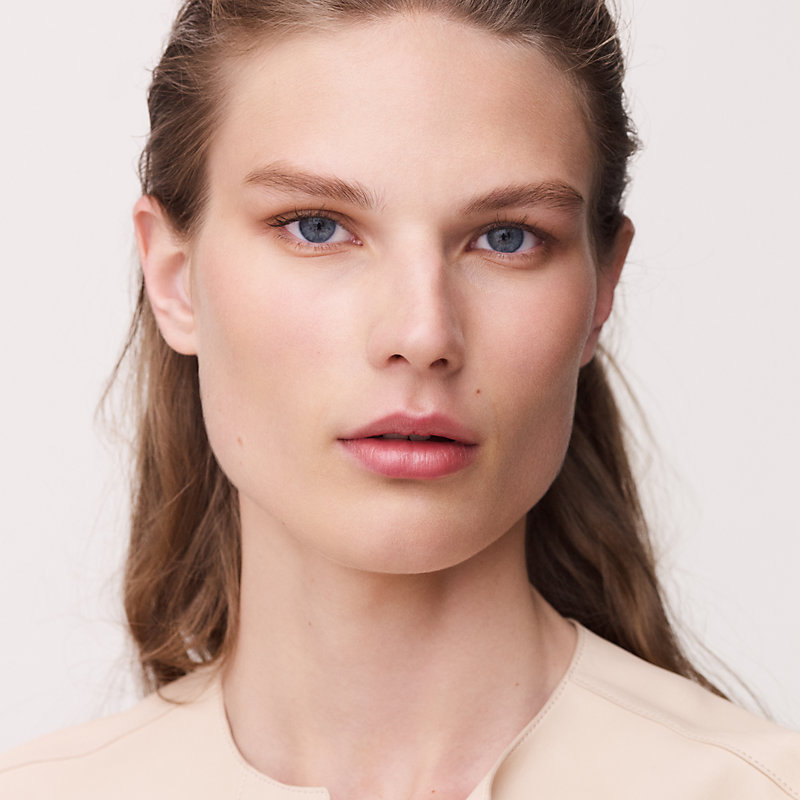 Radiant matte powder, Nuage