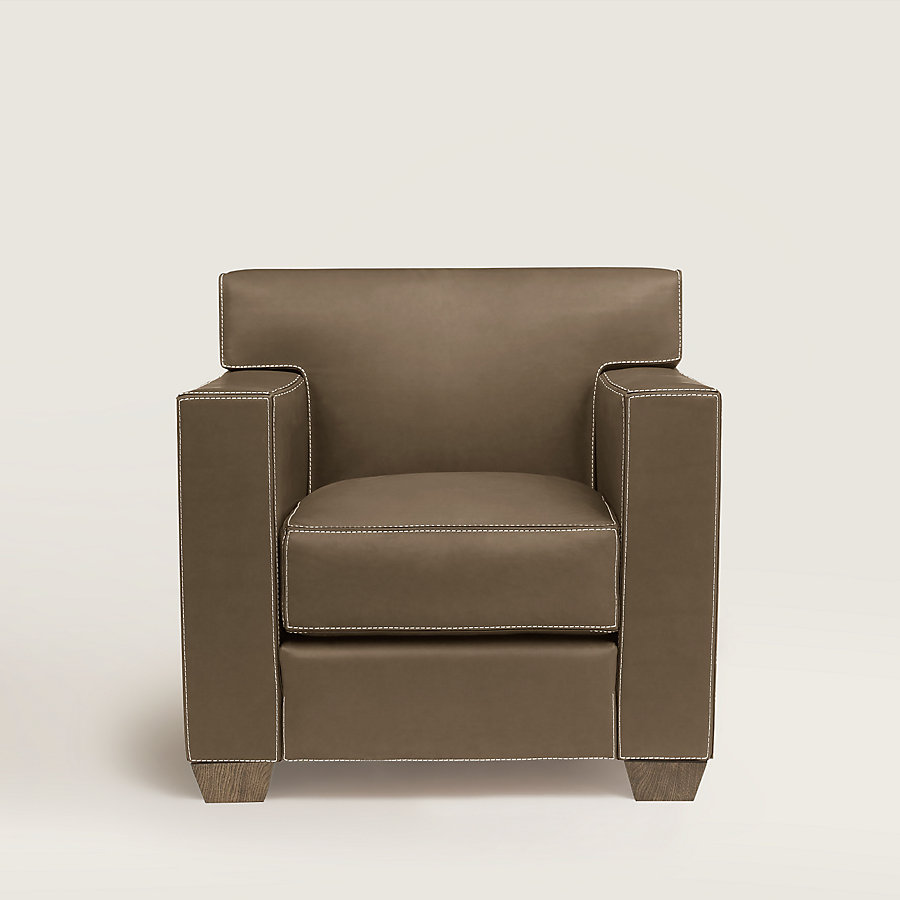 Reeditions J.-M. Frank par Hermès Comfortable club armchair