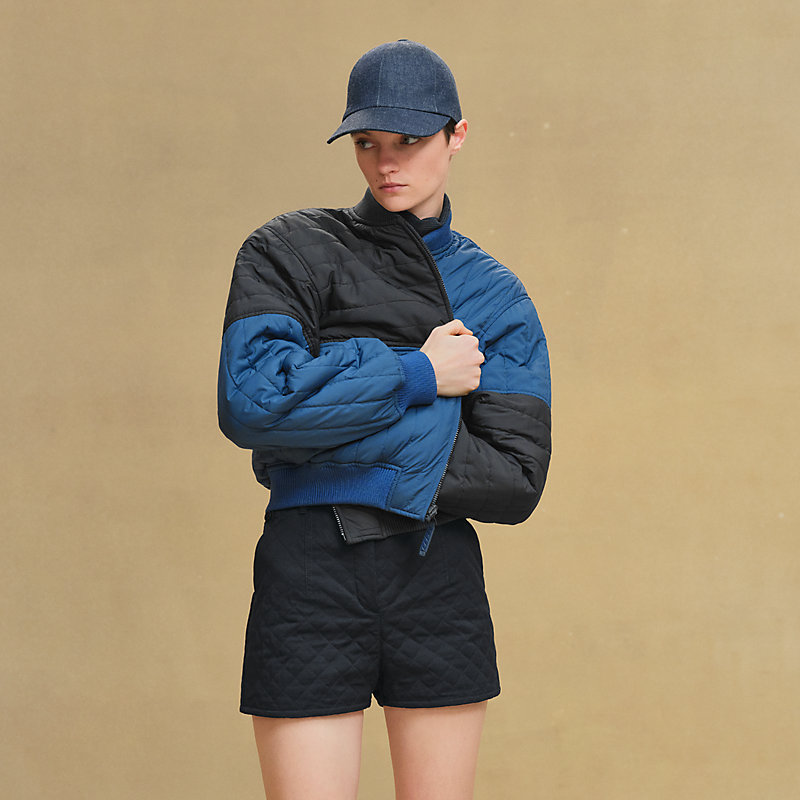 Reversible bomber jacket