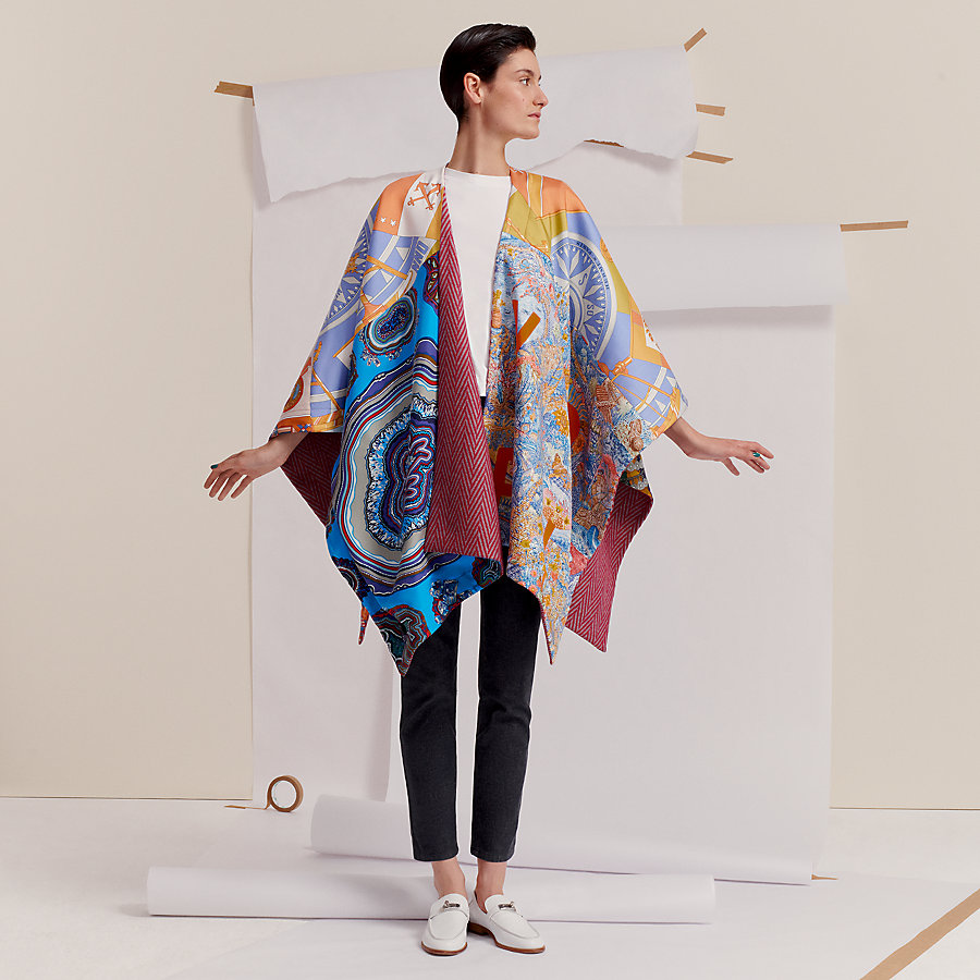 Reversible cape