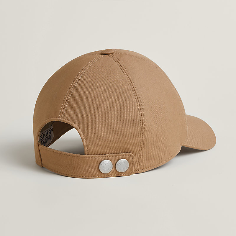 Riley H Droit cap