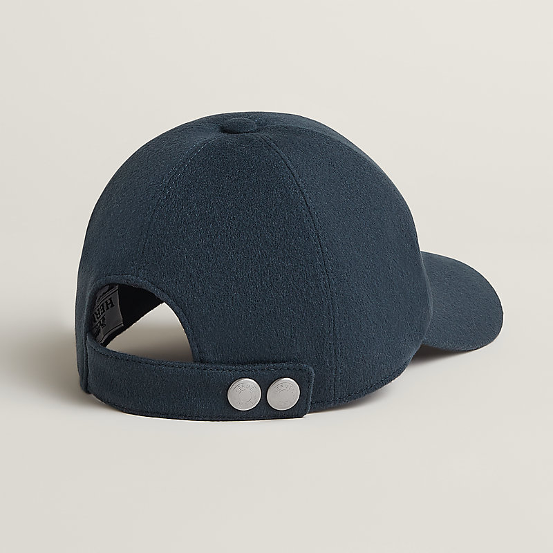 Riley H Droit cap