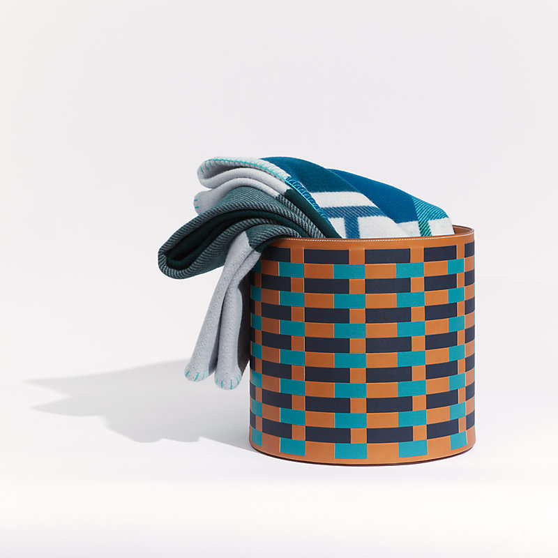 Rubans Casaque magazine basket