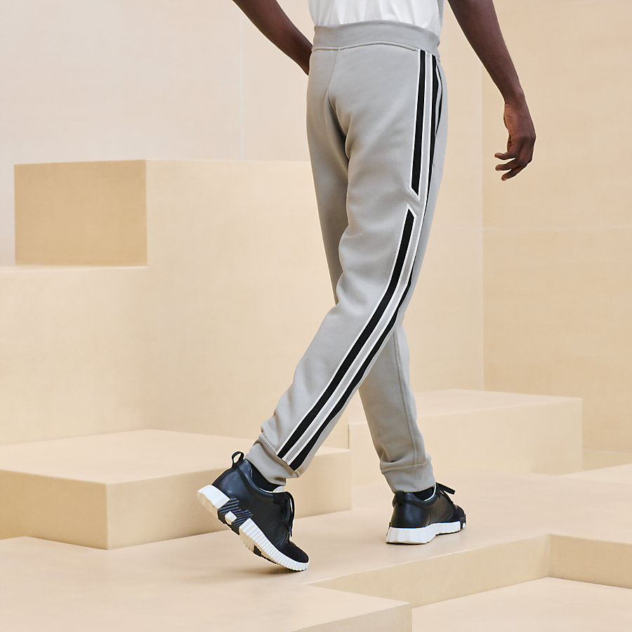 "Run H" jogging pants