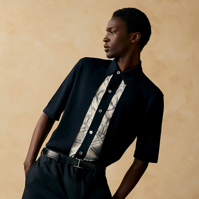 Serif belt buckle & Contrast reversible leather strap 32&nbsp;mm