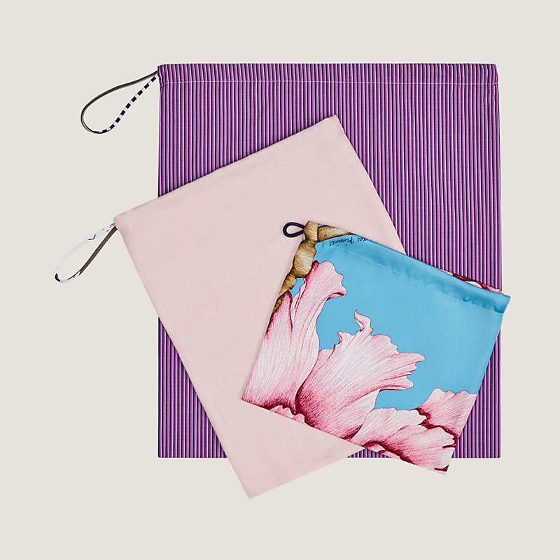 Set of three pouches