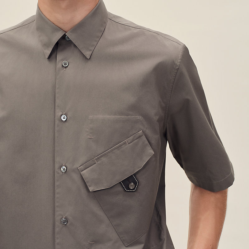 Short-sleeve straight cut shirt with leather detail