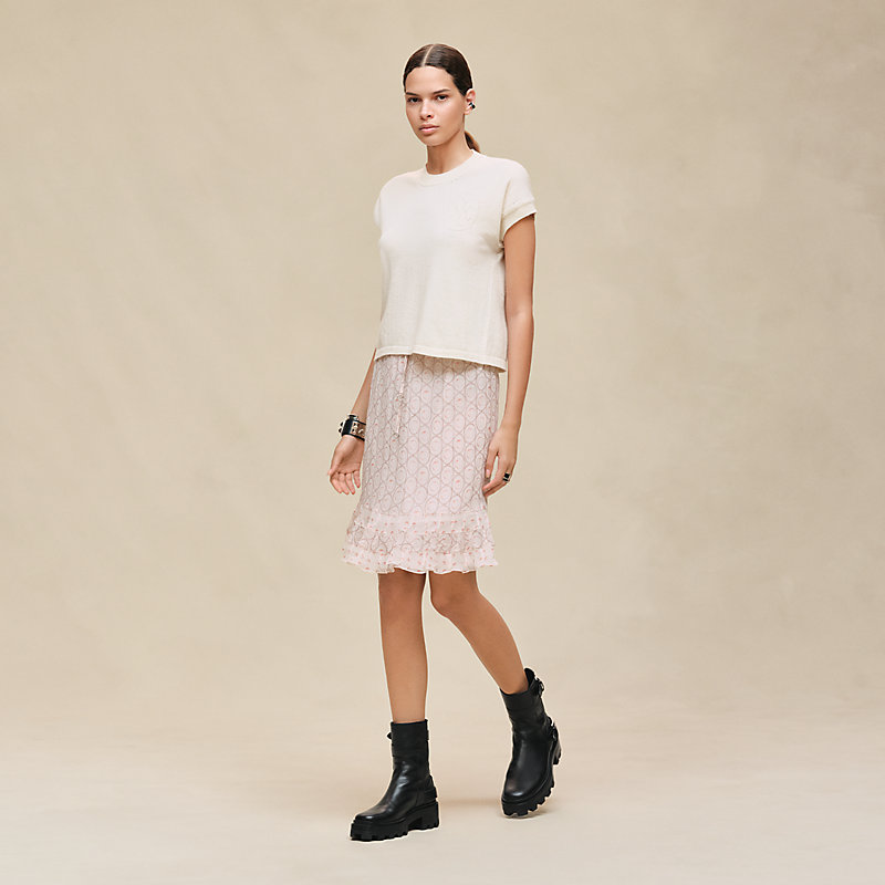 Short-sleeve sweater