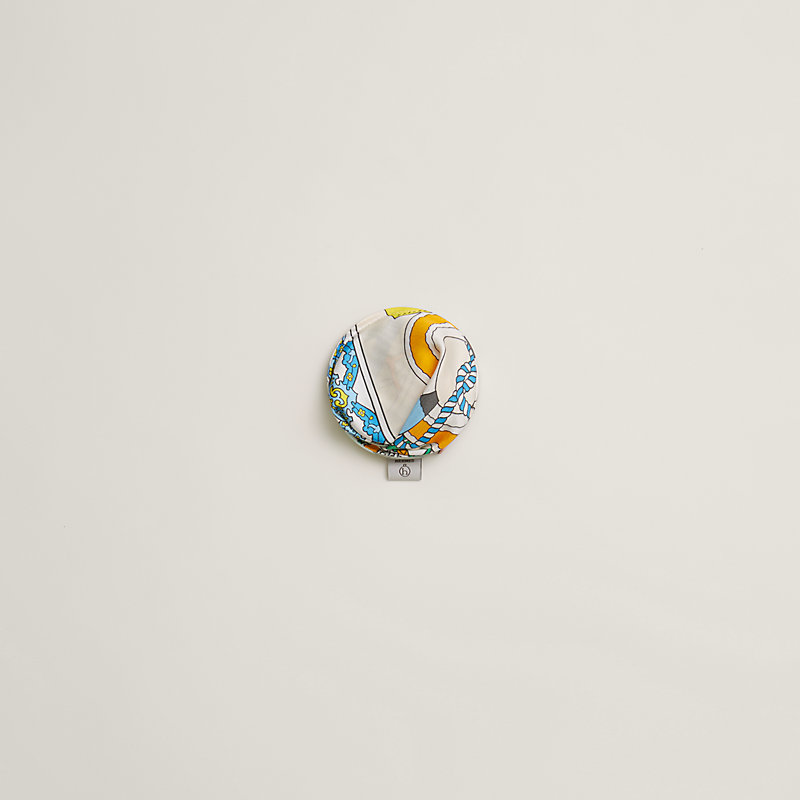 Silk fan