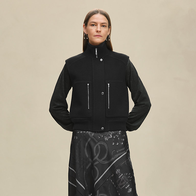 Sleeveless short bomber jacket