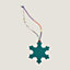View: front, Snowflake charm