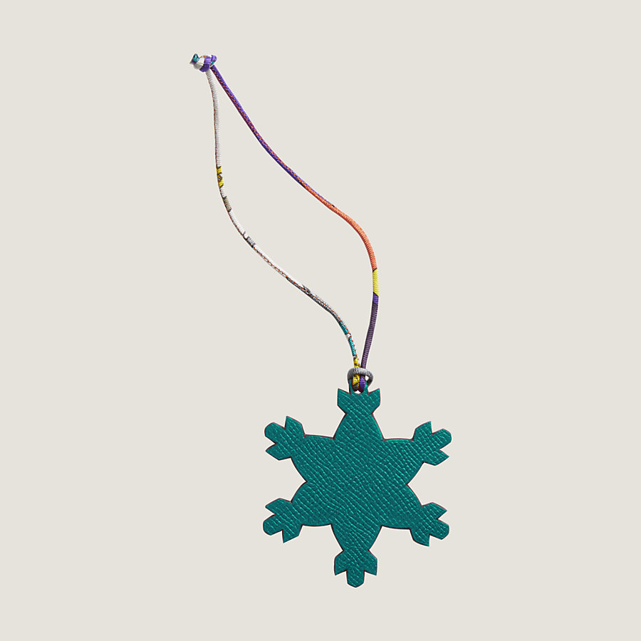 Snowflake charm