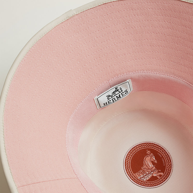 Soko Code hat