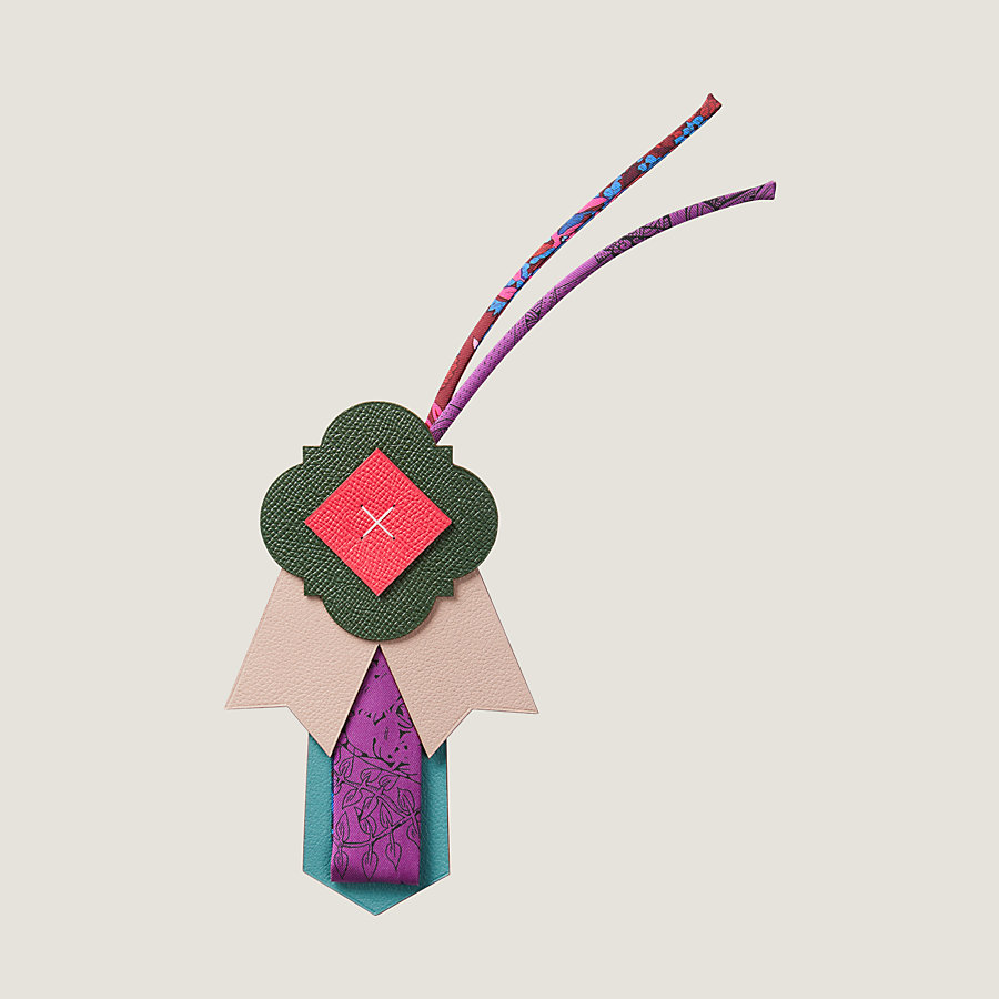 Square rosette