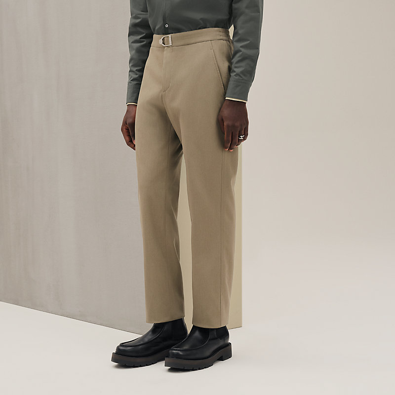 Stirrup closure Chelsea pants