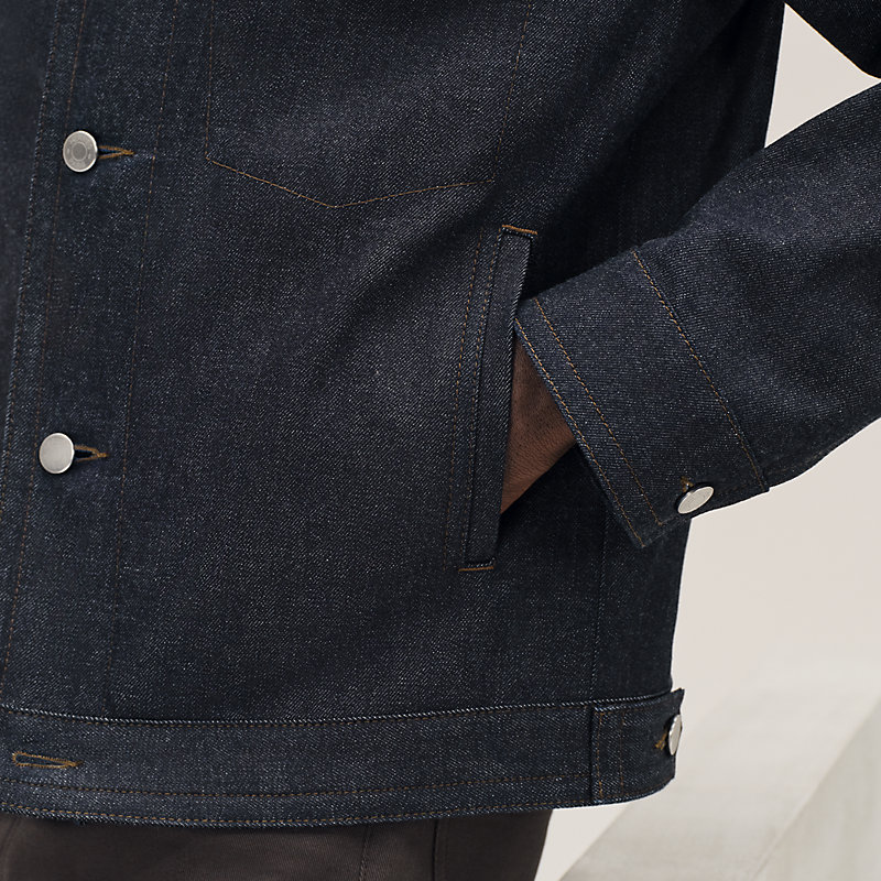 Straight cut denim jacket