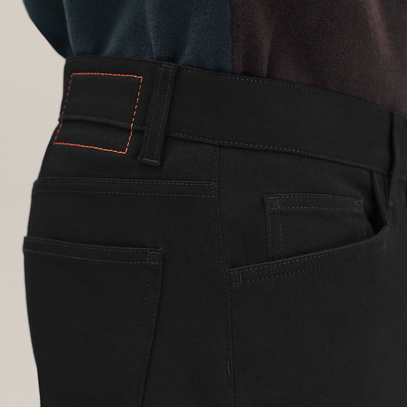Straight cut jeans
